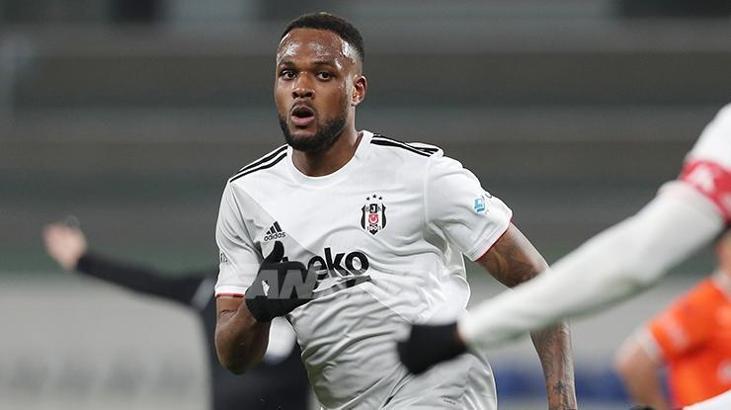 Beşiktaş, Cyle Larin'in fiyatını belirledi