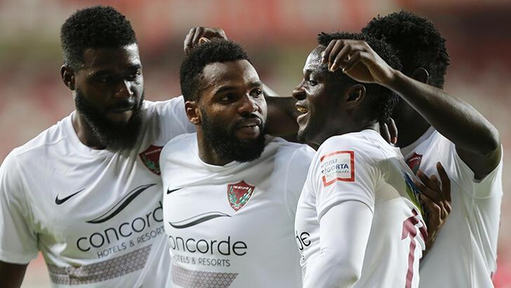 Son dakika - Galatasaray maçında Boupendza var mı, yok mu?