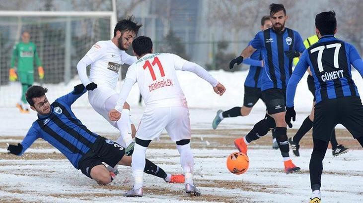 Kayseri Erciyesspor-Karşıyaka: 0-6