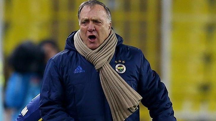 Advocaat: Sabırlı ol turu geç