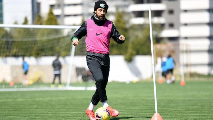 Ege kulüplerinden antrenmanlara ara