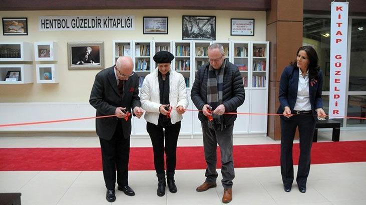 Hentbol Güzeldir Kitaplığı'nın açılışı yapıldı