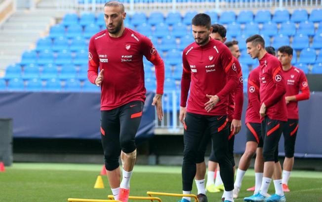 Ozan Kabak son idmanda yok | A Milli Takım, Norveç maçı hazırlıklarını tamamladı