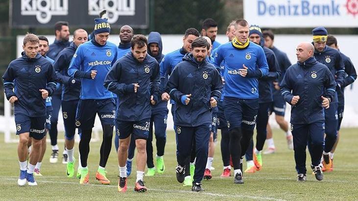 Fenerbahçe'de Beşiktaş maçı öncesi son gelişmeler