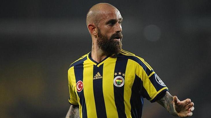 Raul Meireles ve Martin Caceres takım bulamadı