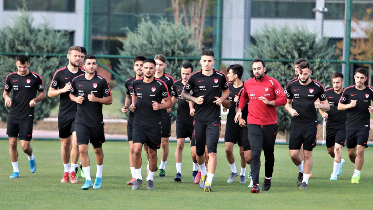 Ümit Milli Futbol Takımımız, sahaya indi