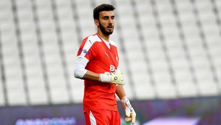 Son dakika transfer haberi: Muhammed Şengezer resmen Başakşehir'de