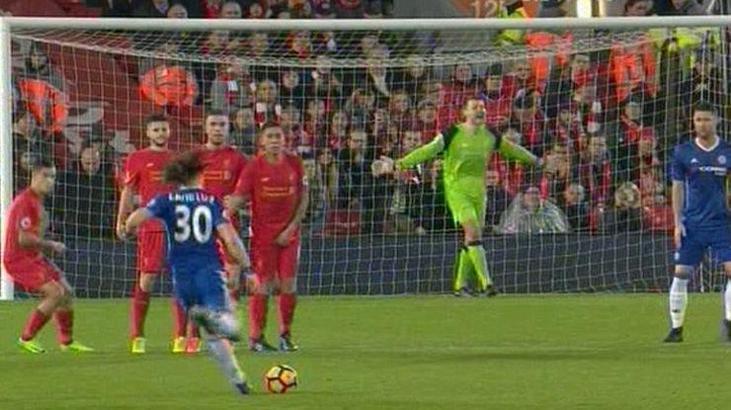 İngiltere bu kareyi konuşuyor: Simon Mignolet