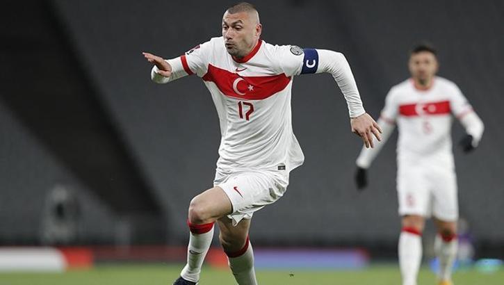 Lille'den Türkçe Burak Yılmaz paylaşımı: Taraftar seninle guru duyuyor