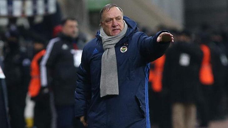 Fenerbahçe'de Dick Advocaat sıkı yönetim ilan etmeye hazırlanıyor