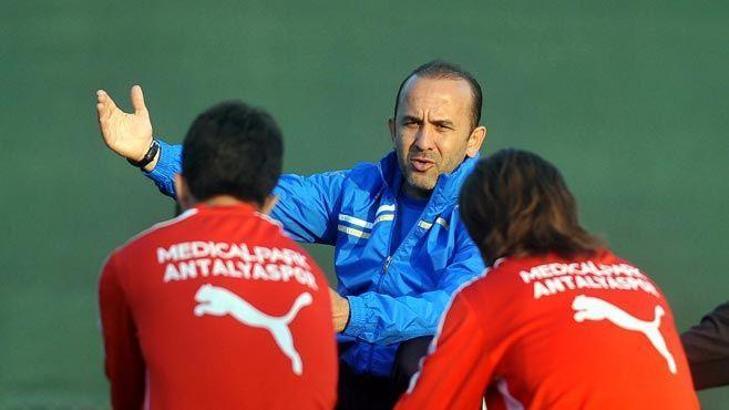 Antalya'da parola galibiyet
