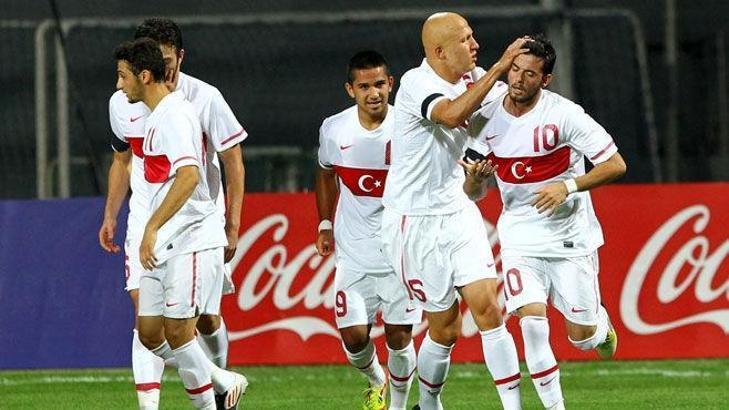 Hollanda'yı gençler mağlup etti: 2-1