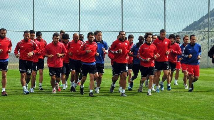 Fenerbahçe mesaisi sürüyor