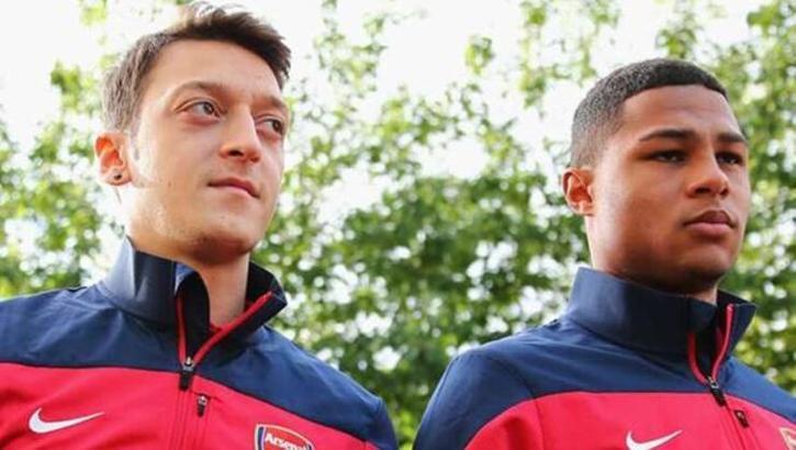 Bayern Münih'li Gnabry, Mesut Özil'i unutmadı
