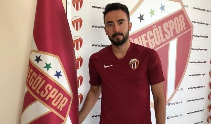 İnegölspor Emre Öztürk ile anlaştı