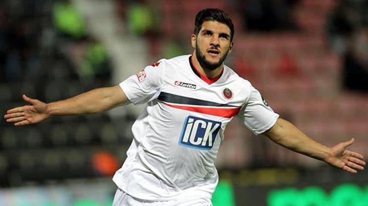 Antalyaspor El Kabir ile anlaştı!