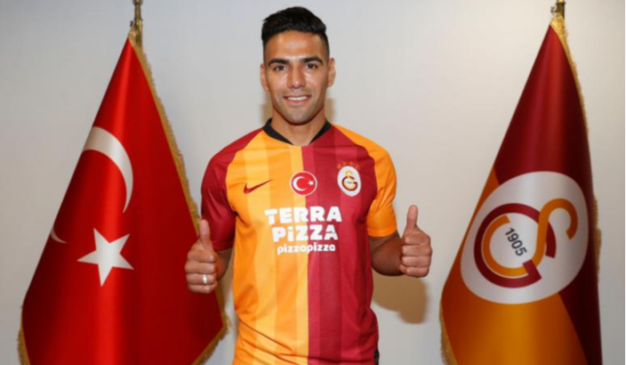 Galatasaray son dakika transfer haberi: Falcao resmen Galatasaray'da