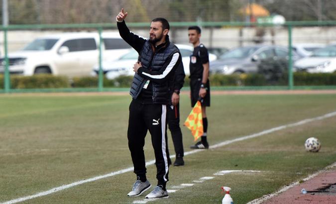 Misli.com 2. Lig'in şampiyon ve rekortmen hocası: Serkan Özbalta