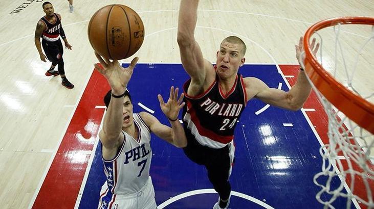 Philadelphia 76ers'i Ersan İlyasova taşıdı