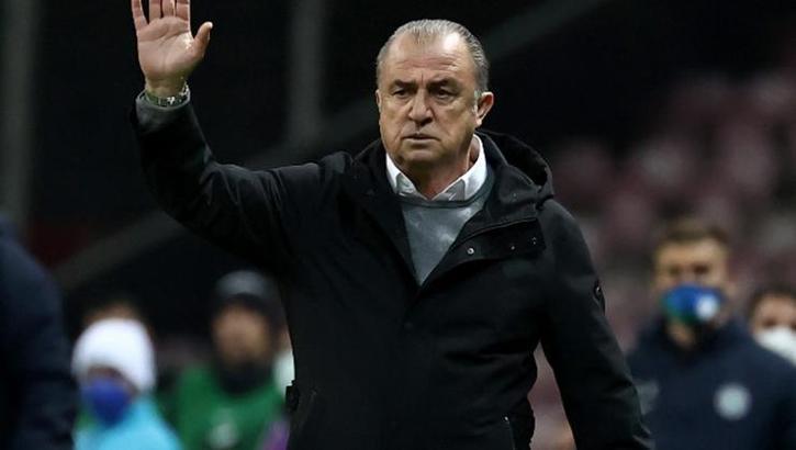 Galatasaray'da Fatih Terim'den sürpriz hamle!