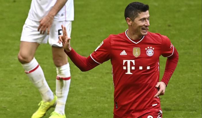 Robert Lewandowski'nin gecesi... Bayern Münih-Stuttgart maç sonucu: 4-0