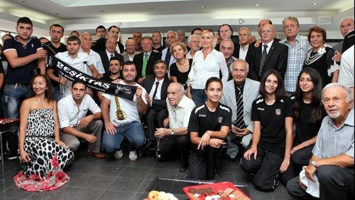 Bayramlaşma töreni düzenlendi