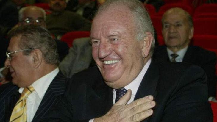 Aziz Yıldırım'a Arda Turan mesajı