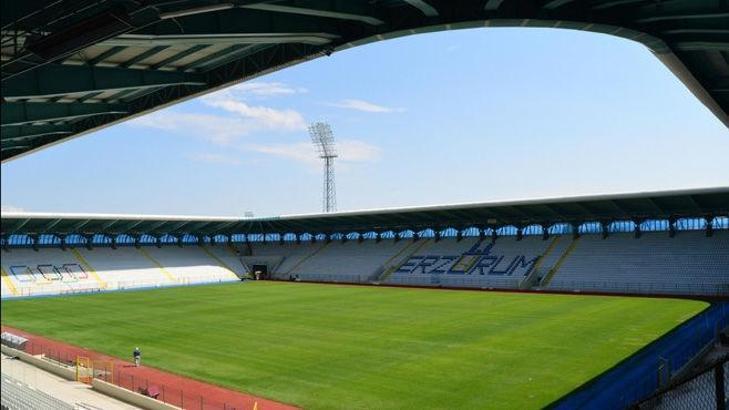 Derbi öncesi sürpriz karar