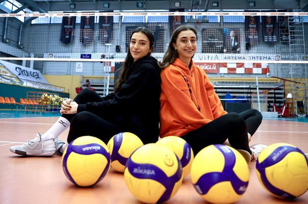 Saliha Şahin ve Elif Şahin, kariyerlerine beraber devam etmek istiyor