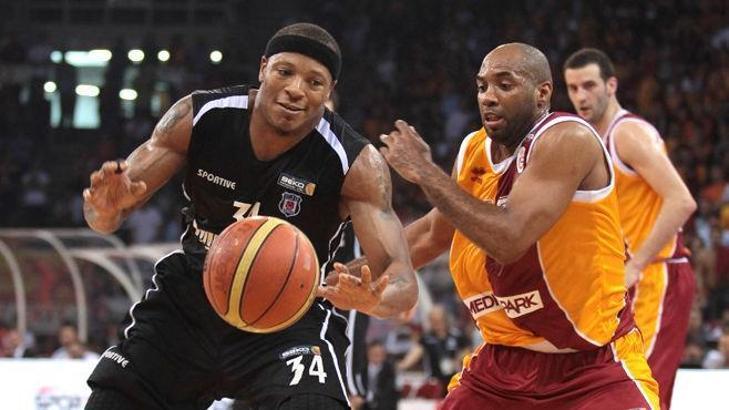 Hawkins Fenerbahçe'de