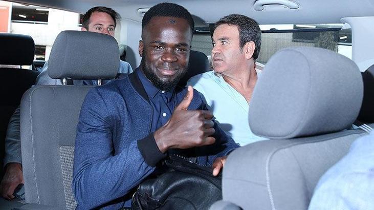 Cheick Tiote Sporting Gijon'a transfer oluyor