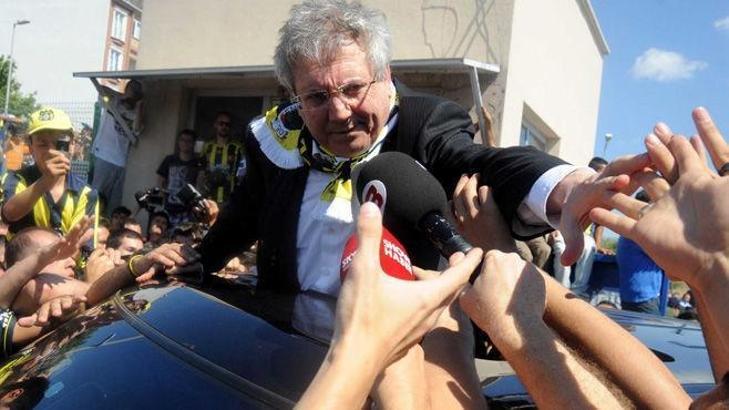 Aziz Yıldırım'ın ilk ziyaretçisi