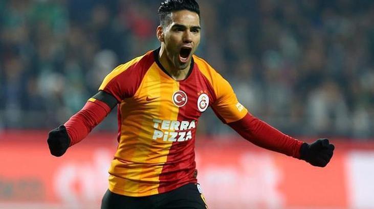 Aslan'ın en golcüsü Falcao