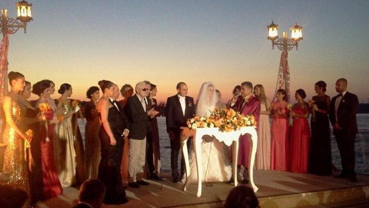 Rıza Çalımbay'ın kızı Tuğçe evlendi