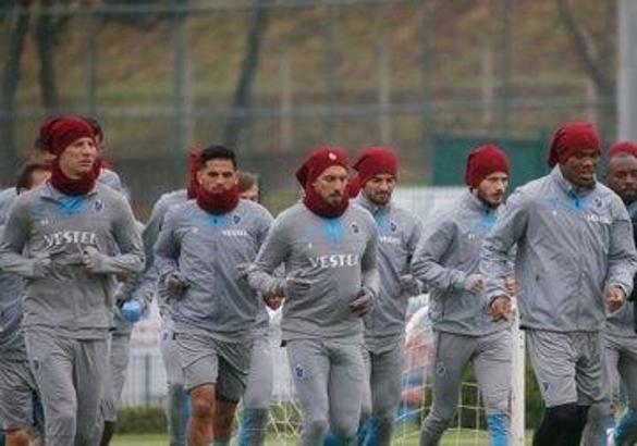 Trabzonspor 5 eksikle çalıştı