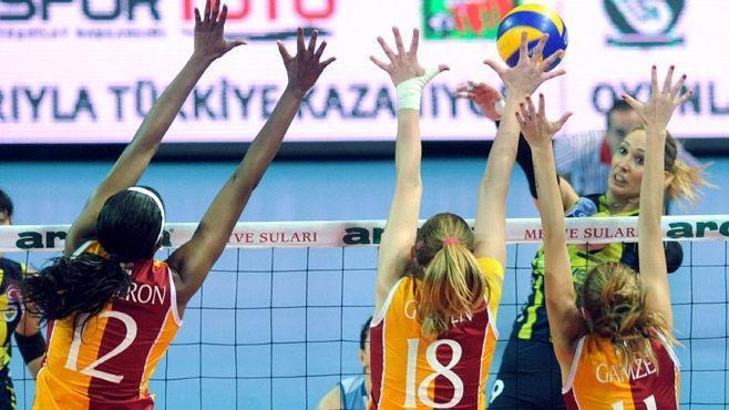 Arslan ve Alikaya takımda kaldı