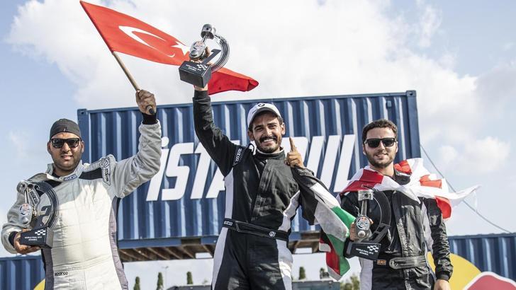 En iyi drift pilotu Al Helo