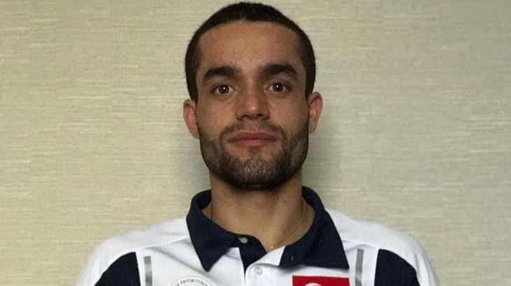 Mükerrem Deniz Pistlere madalyayla döndü