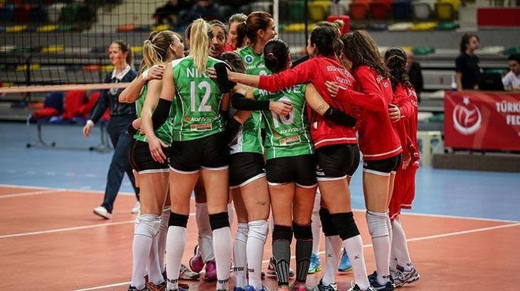 Bursa Büyükşehir Belediyespor - Stiinta Bacau: 3-1