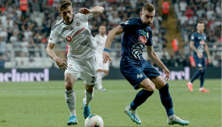 Dorukhan Toköz, Beşiktaş'ta kalacağını duyurdu