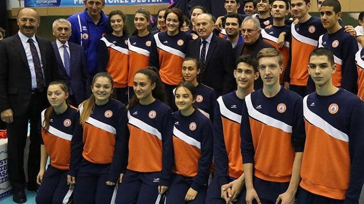 İstanbul Büyükşehir Belediyesi'nden amatör spora destek
