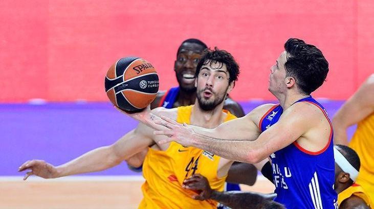 Brose Bamberg - Anadolu Efes maç sonucu: 91-83