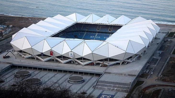 Trabzonspor'un Akyazı Stadı'nda şok eden hata!