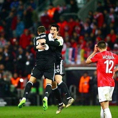 Hapoel-Beşiktaş maç özeti ve golleri - Muhteşem zafer...
