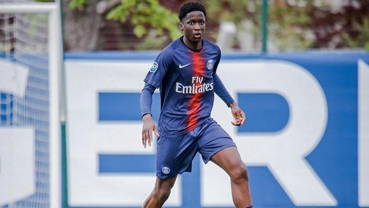 Dortmund, 17'lik Soumaila Coulibaly ile anlaştı