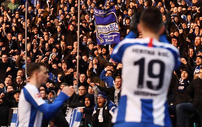 Hertha Berlin'de bir oyuncuda koronavirüse rastlandı
