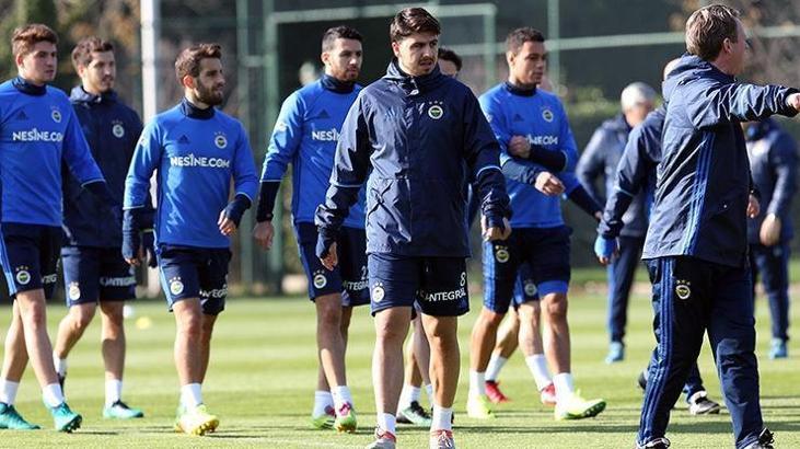 Fenerbahçe, Antalyaspor maçı hazırlıklarına başladı