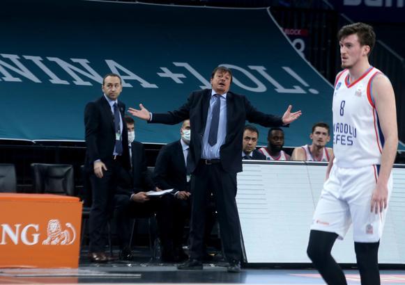 Ergin Ataman: İyi bir maç oynadık ve farklı galibiyet elde ettik
