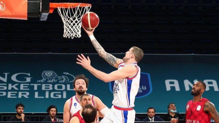 Anadolu Efes - Gaziantep Basketbol maç sonucu: 102-63