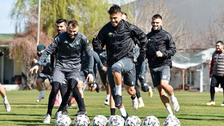 Denizlispor Gaziantep maçını bekliyor